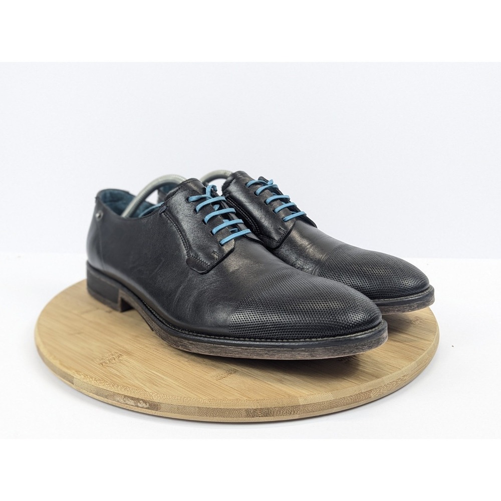 Diesel Mens 9 Black Leather Derby Shoes Textured Cap Toe Blue Laces